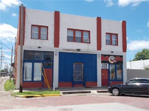 376 N Elm - 5