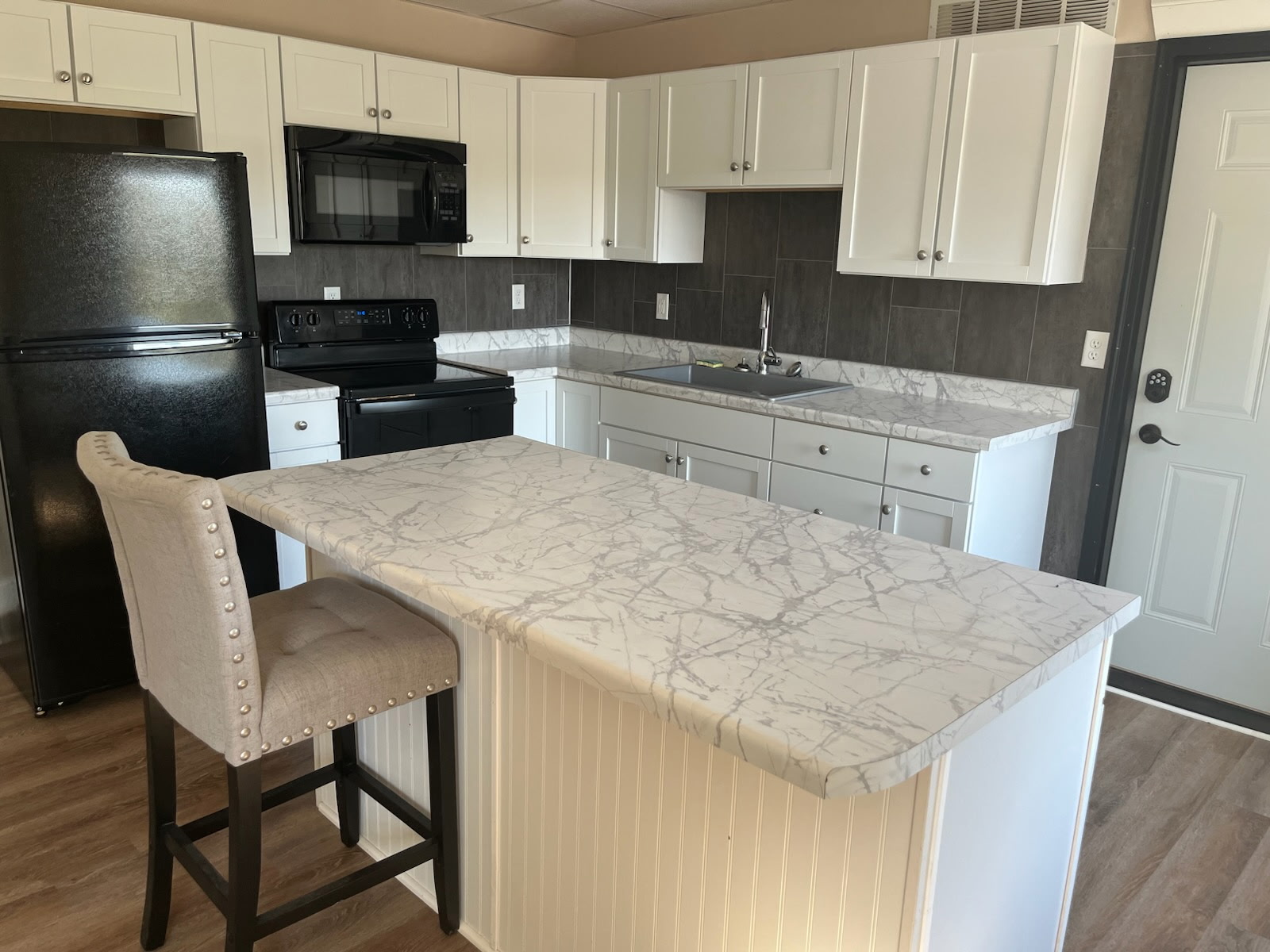 1401 Walnut Street - 2